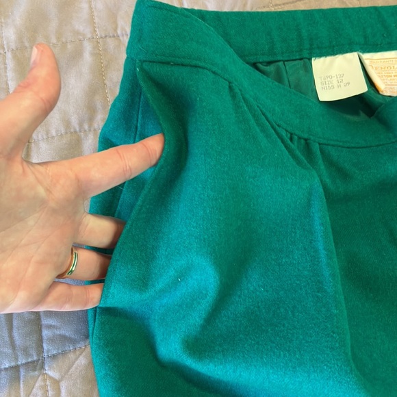 Pendleton 100% wool pencil skirt - Picture 3 of 4